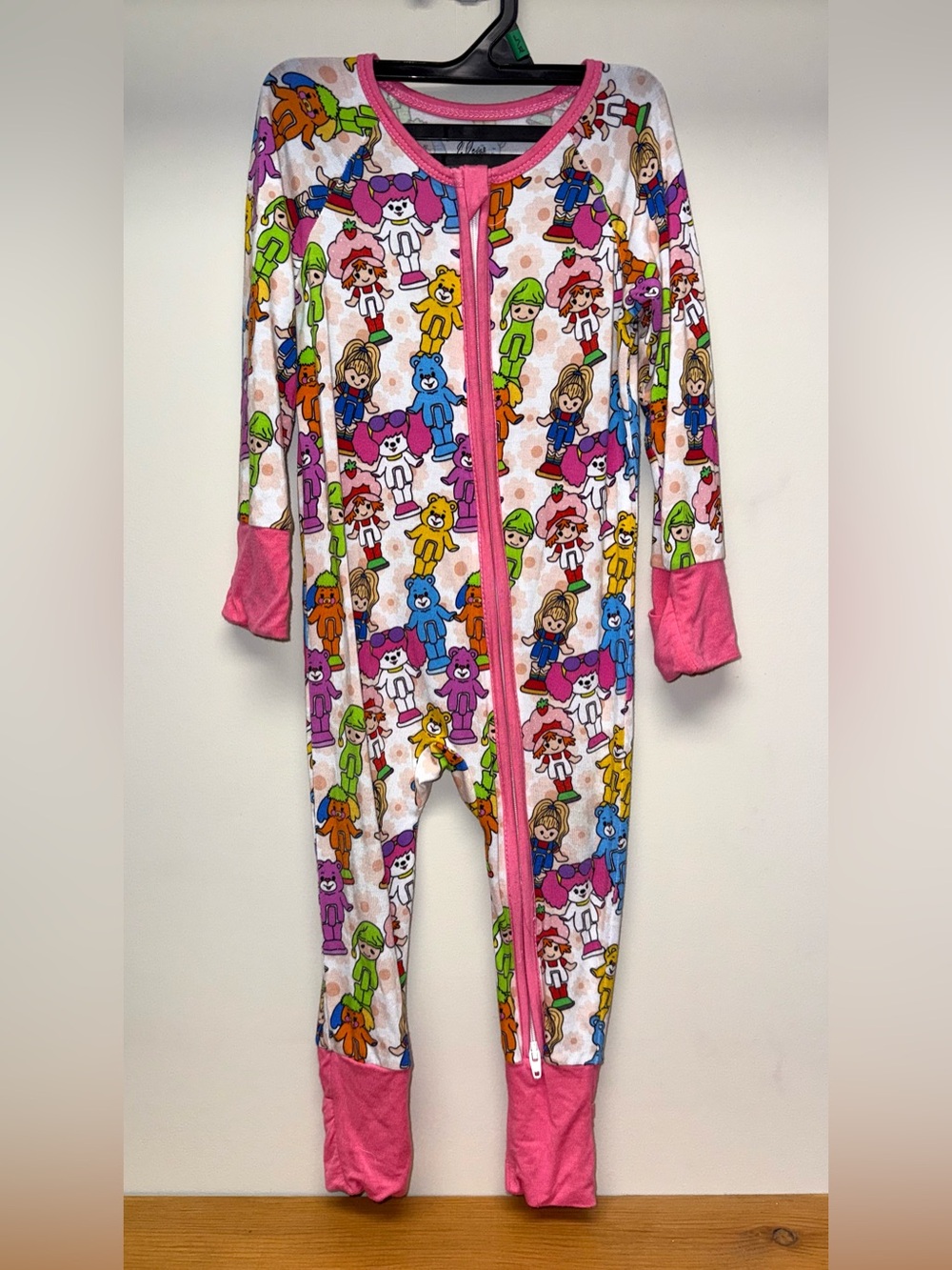 Boutique 1980s character inspired bamboo zippy, size 6-12 mo